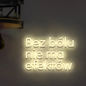 Beżowy