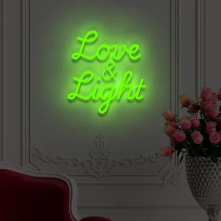 Neonowy napis Love & Light