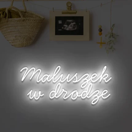 Ledowy napis Maluszek w drodze