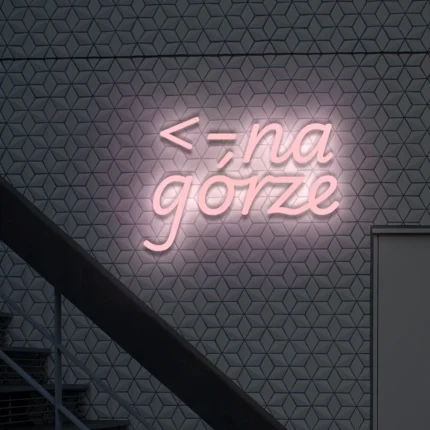 Napis neonowy Na górze