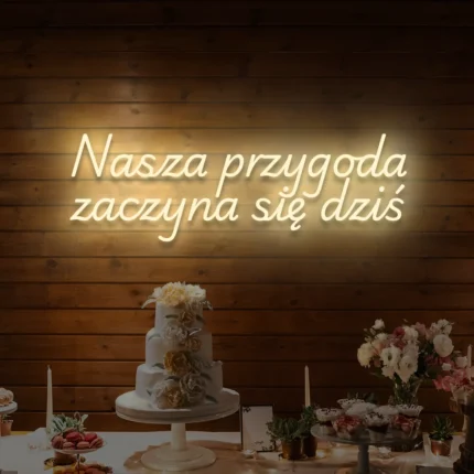 Napis LED Nasza przygoda zaczyna się dziś