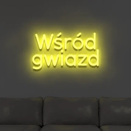 Neonowy napis Wśród gwiazd
